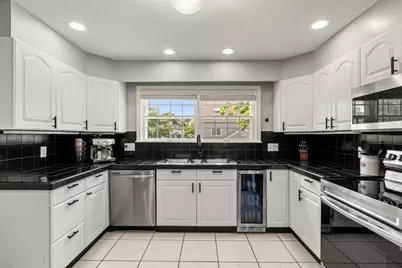 4 Countryside Ln #4, Salem, MA 01970 - Photo 2