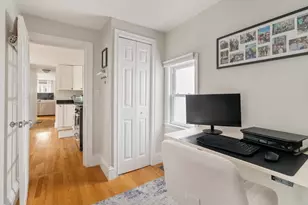 229 Hurley St, Cambridge, MA 02141 - Photo 10