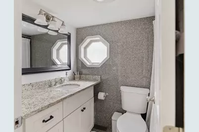 229 Hurley St #1, Cambridge, MA 02141 - Photo 12