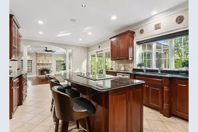 231 Gulf St, Shrewsbury, MA 01545 - Photo 4