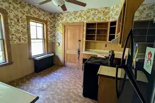 32-34 Harlow St, Arlington, MA 02474 - Photo 6