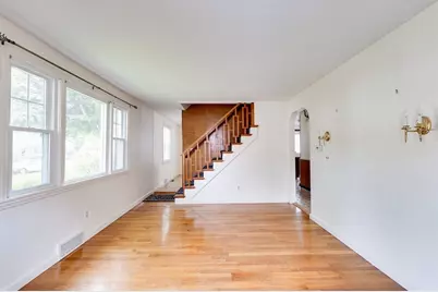 57 Bither St, Springfield, MA 01118 - Photo 18