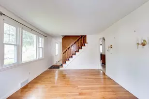 57 Bither St, Springfield, MA 01118 - Photo 18