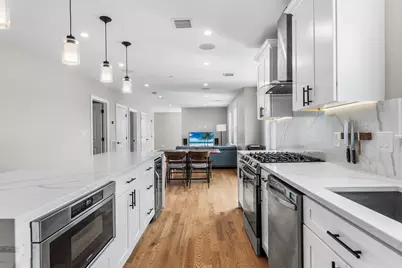 170 Bradford St #3, Everett, MA 02149 - Photo 6