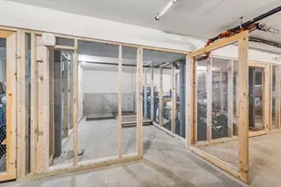 170 Bradford St, Everett, MA 02149 - Photo 24