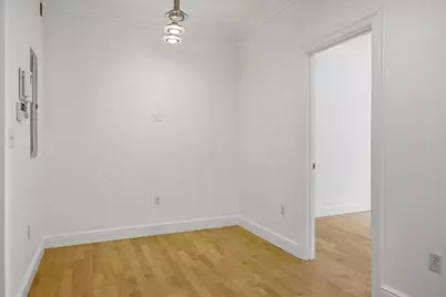 7 Stillman Pl #5, Boston, MA 02113 - Photo 8