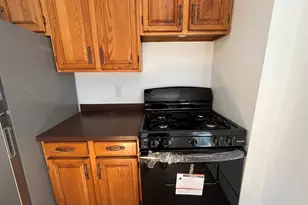 29 Irving St, Worcester, MA 01609 - Photo 16