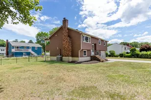 22 Susan Ave, Burlington, MA 01803 - Photo 26
