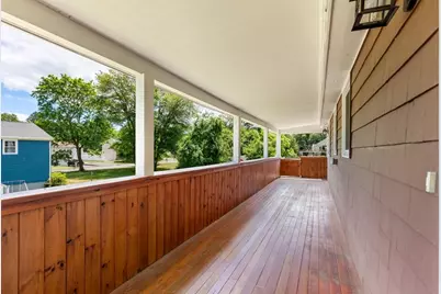 22 Susan Ave, Burlington, MA 01803 - Photo 14