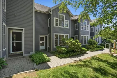 71 Amity Pl #71, Amherst, MA 01002 - Photo 2