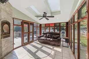 536 Plymouth St, Middleborough, MA 02346 - Photo 8
