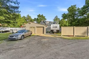 536 Plymouth St, Middleborough, MA 02346 - Photo 38