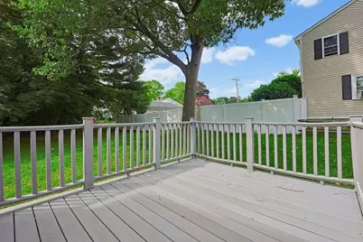 10 Magnolia Ter, Stoneham, MA 02180 - Photo 30