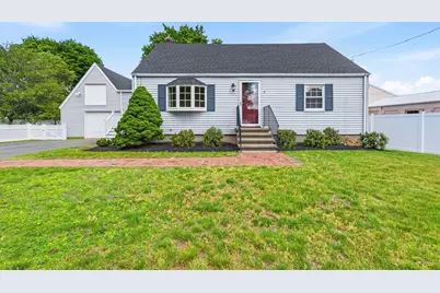 34 Prince St #0, Danvers, MA 01923 - Photo 2