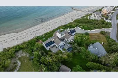 88 Sagamore Rd, Bourne, MA 02562 - Photo 4
