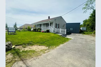 354 Page St, Stoughton, MA 02072 - Photo 2
