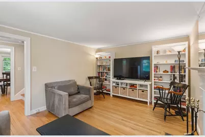 71 Capen St, Milton, MA 02186 - Photo 6
