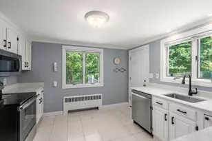 71 Capen St, Milton, MA 02186 - Photo 10