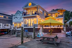 71 Commercial St, Provincetown, MA 02657 - Photo 2