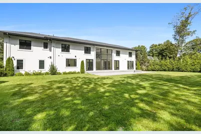 33 Sears Rd, Brookline, MA 02445 - Photo 38