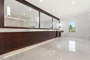 33 Sears Rd, Brookline, MA 02445 - Photo 28