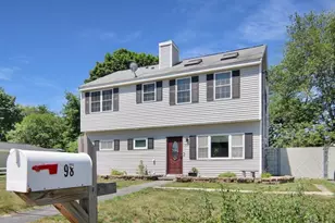98 Turgeon Ave, Dracut, MA 01826 - Photo 2