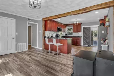 98 Turgeon Ave, Dracut, MA 01826 - Photo 6