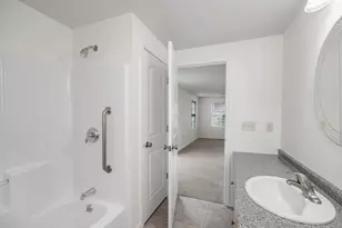 24 Royal Ave, Dracut, MA 01826 - Photo 16