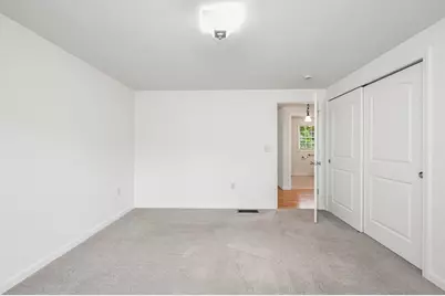 24 Royal Ave #24, Dracut, MA 01826 - Photo 18
