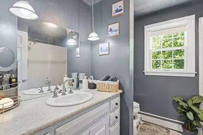 64 Senator St, Springfield, MA 01129 - Photo 22