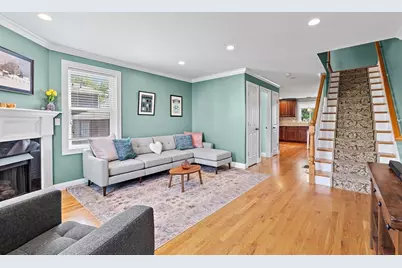 61 Parmenter Road #1, Waltham, MA 02453 - Photo 8