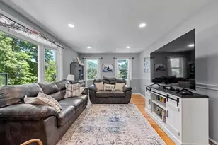 18 Bruce St, Grafton, MA 01519 - Photo 14