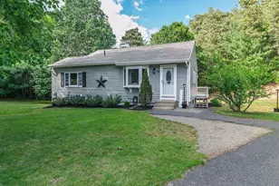 39 Esta Rd, Plymouth, MA 02360 - Photo 2