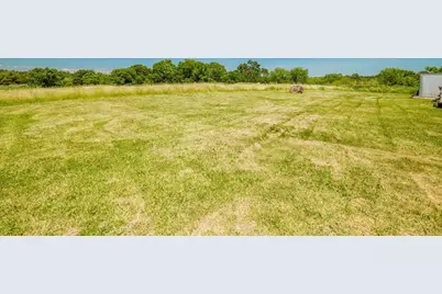 706 Gifford Rd, Westport, MA 02790 - Photo 2
