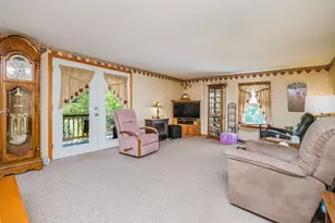 706 Gifford Rd, Westport, MA 02790 - Photo 16