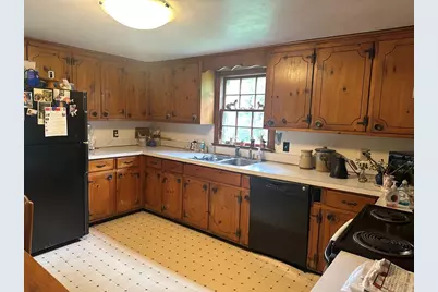 42 Grove Street, Topsfield, MA 01983 - Photo 2