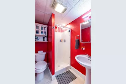 148 South St, Reading, MA 01867 - Photo 40