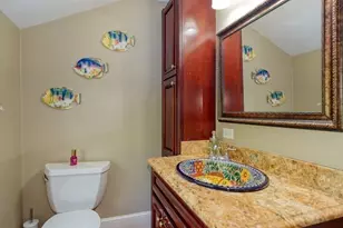 8 Shady Ln Dr, Burlington, MA 01803 - Photo 24