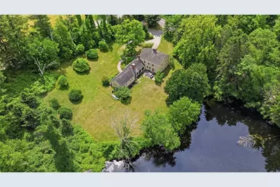 18B - 20 Powder Mill Road, Concord, MA 01742 - Photo 2