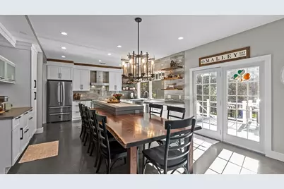394 Mohawk Rd, Raynham, MA 02767 - Photo 8