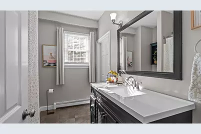 394 Mohawk Rd, Raynham, MA 02767 - Photo 18