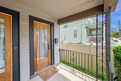 111 Chapman St #111, Watertown, MA 02472 - Photo 2
