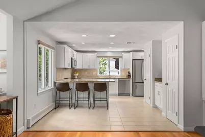 6 Hampton Court, Lynnfield, MA 01940 - Photo 10
