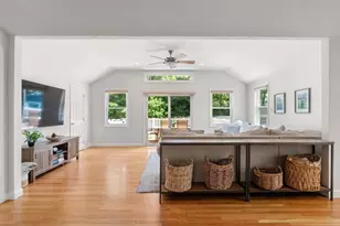 6 Hampton Ct, Lynnfield, MA 01940 - Photo 12