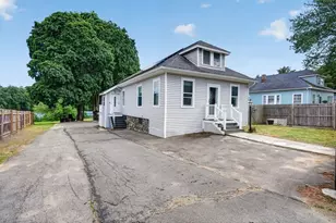 524 Lowell St, Methuen, MA 01844 - Photo 14