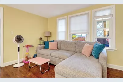 143 Myrtle Street, Melrose, MA 02176 - Photo 4