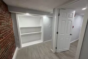 31 Chelsea St, Boston, MA 02128 - Photo 10