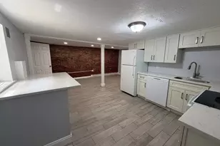 31 Chelsea St, Boston, MA 02128 - Photo 2