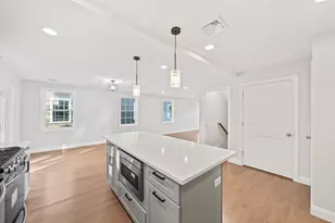 18 Toscano Wy, Randolph, MA 02368 - Photo 8