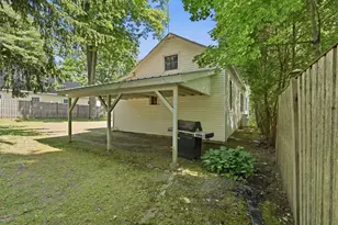 155 Amity St, Amherst, MA 01002 - Photo 36
